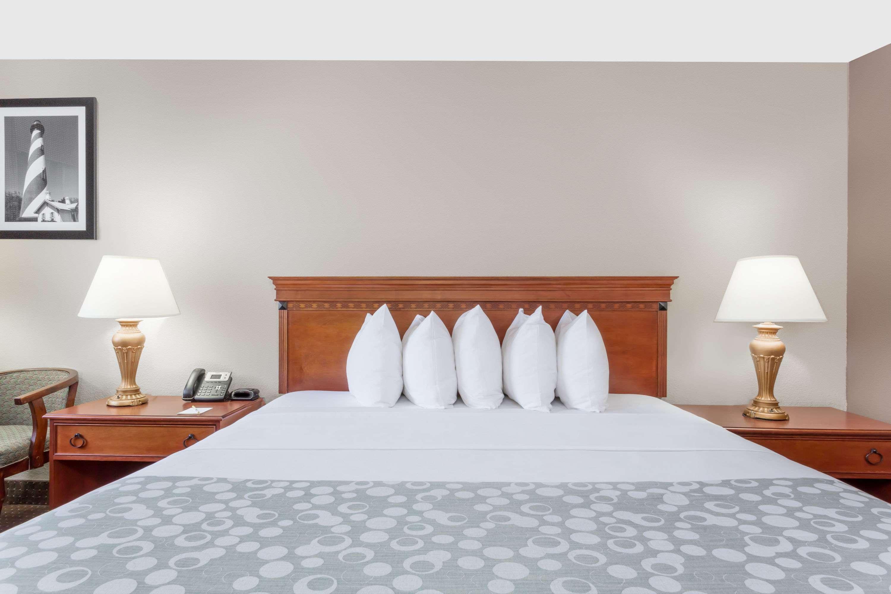 Days Inn By Wyndham St Augustine/Historic Downtown Сент-Огастин Экстерьер фото